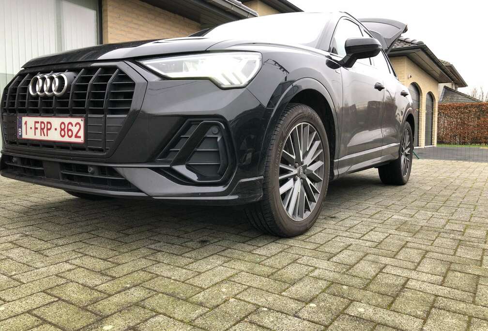 Audi Q3 35 TFSI advanced