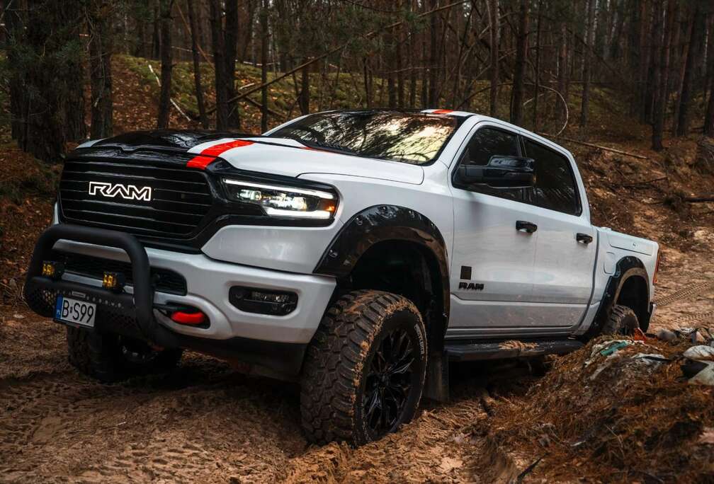 Dodge 1500 BUILT TO SERVE