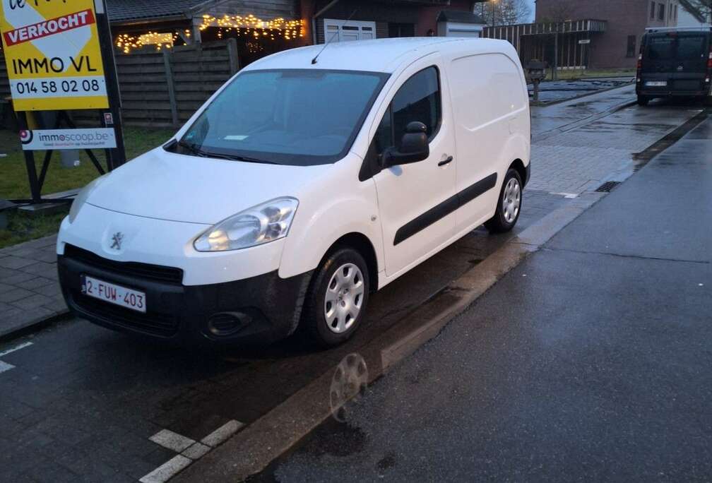 Peugeot 1.6 HDi 90 L1 FAP Komfort