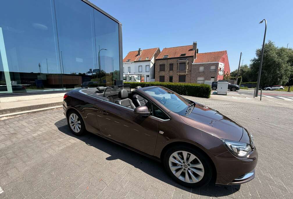 Opel Cascada 1.4 Turbo Cosmo S