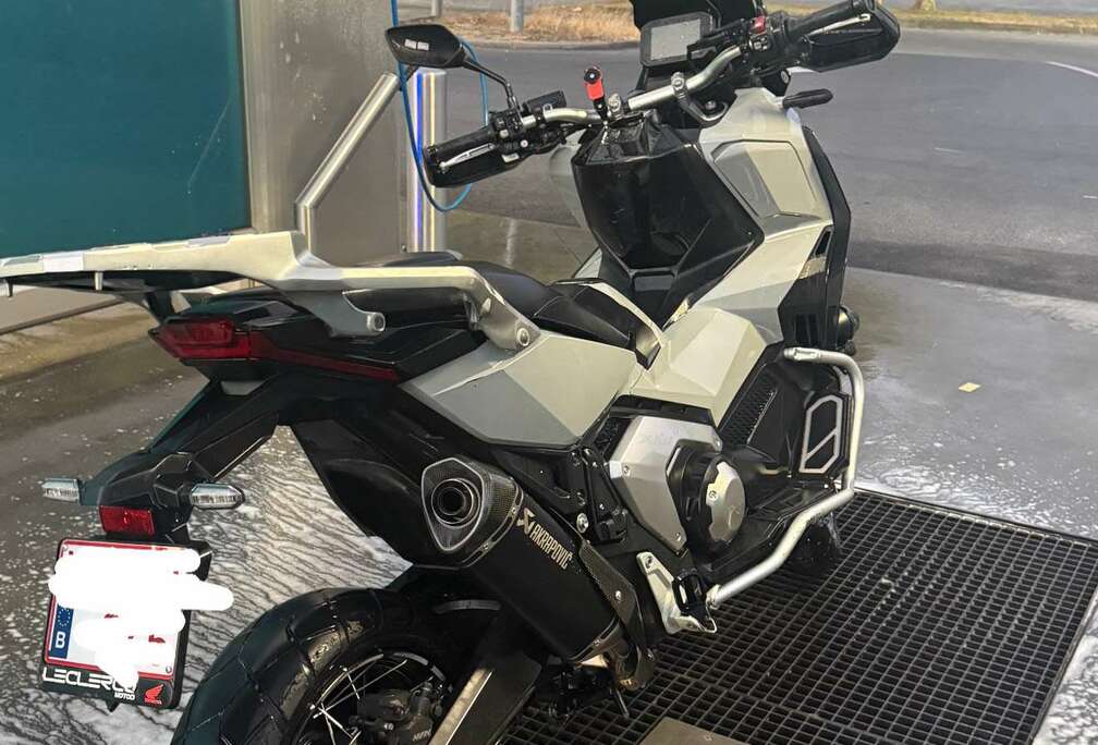 Honda Gris Nardo