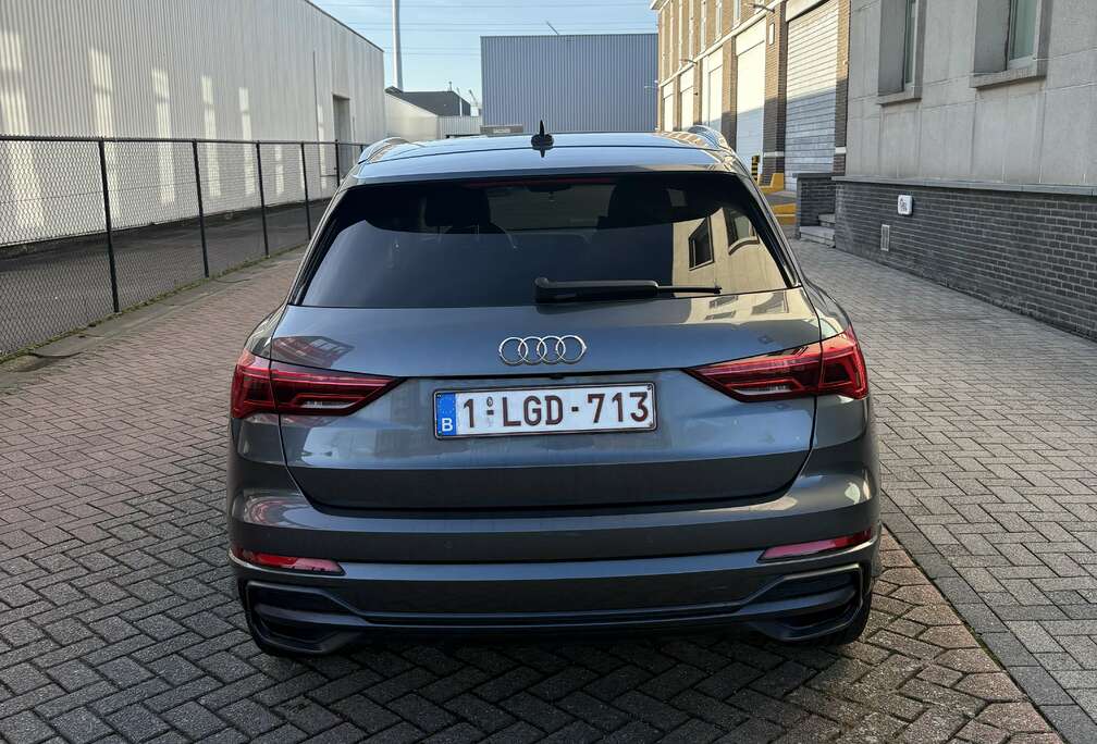 Audi 35 TDI S Line Platinum
