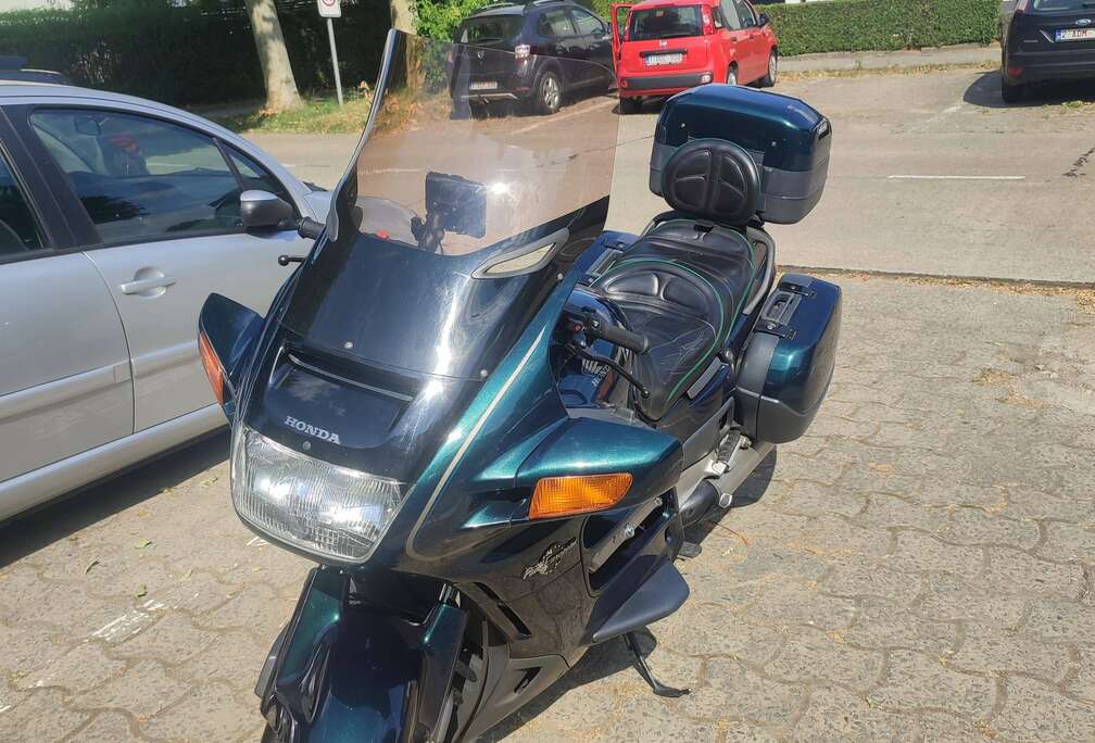 Honda St 1100