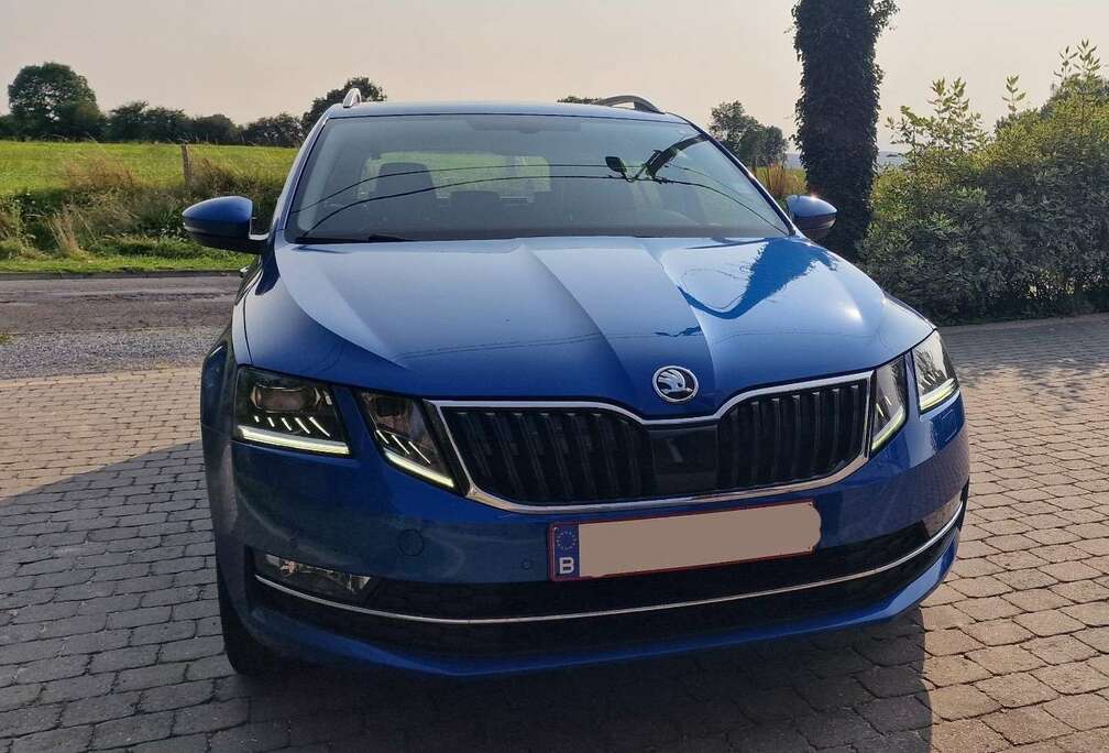 Skoda 1.0 TSI Style DSG, Full options toit ouvrant pano