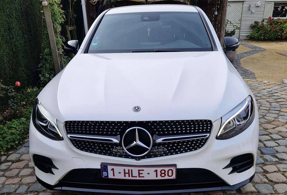 Mercedes-Benz GLC 250 Coupe 4Matic 9G-TRONIC AMG Line