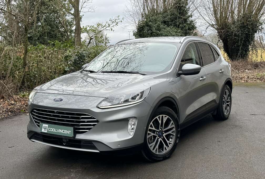 Ford 1.5i // PLUG IN HYBRIDE // Titanium 14.875€