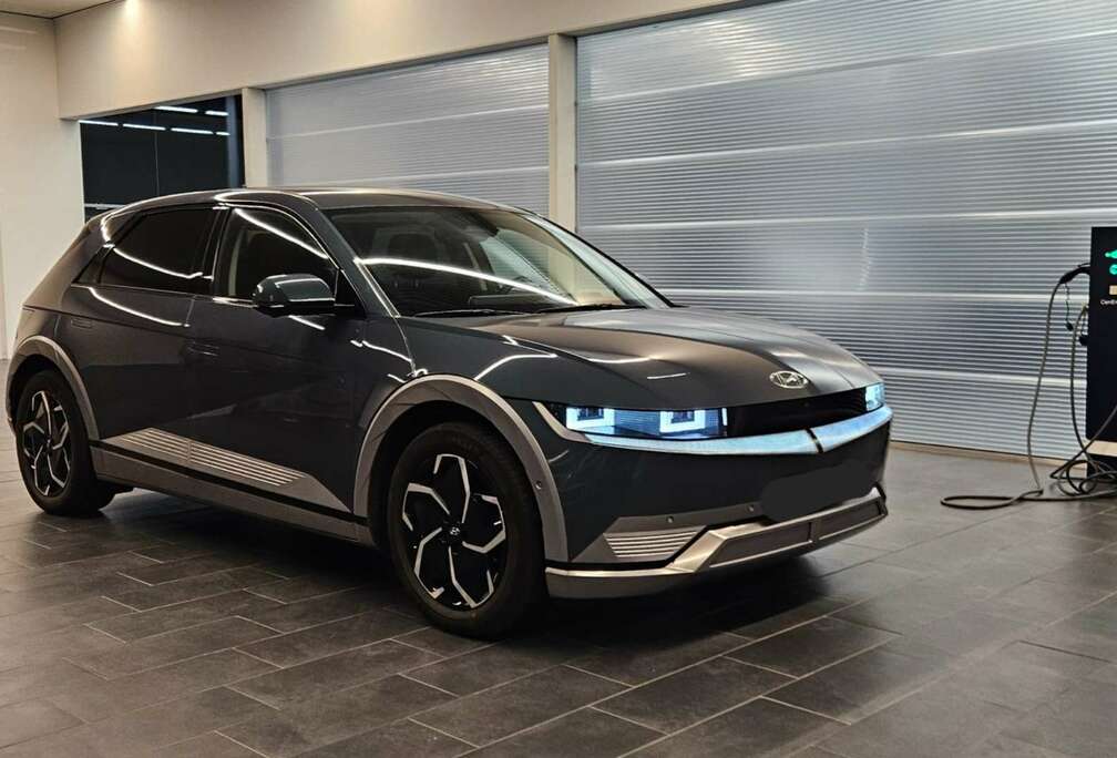 Hyundai 72,6 kWh Dynamiq/KEYLESS/HEAD UP/LED/LEDER/CAMERA