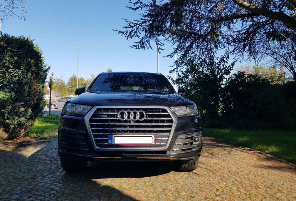 Audi V6 3.0 TDi Quattro, 7pl,Pano, Virtual, Air, HUD