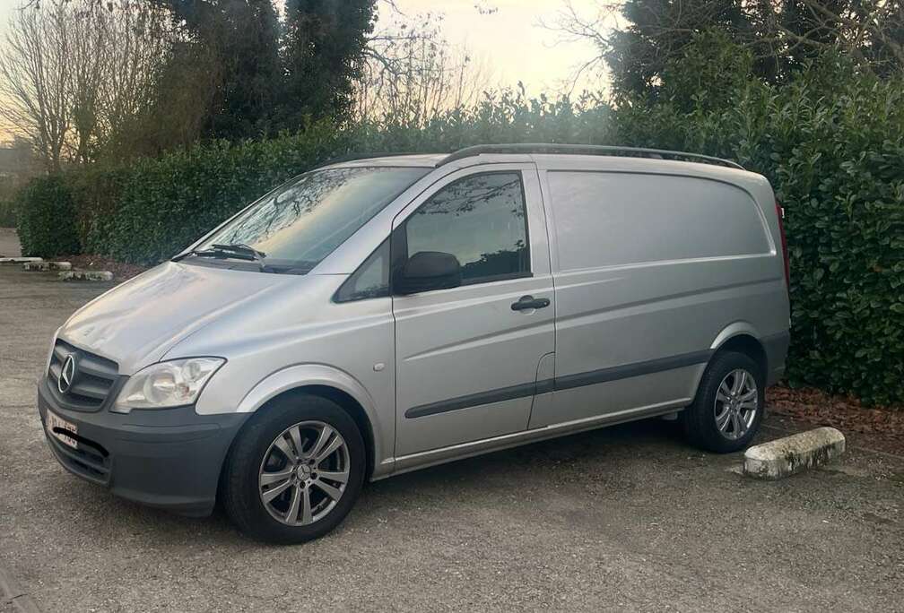 Mercedes-Benz 113 CDI 4MATIC Kompakt Aut.