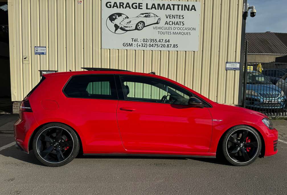 Volkswagen Golf 2.0 TSI Performance Garantie 1 An