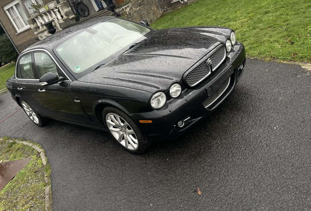 Jaguar 2.7 Executive