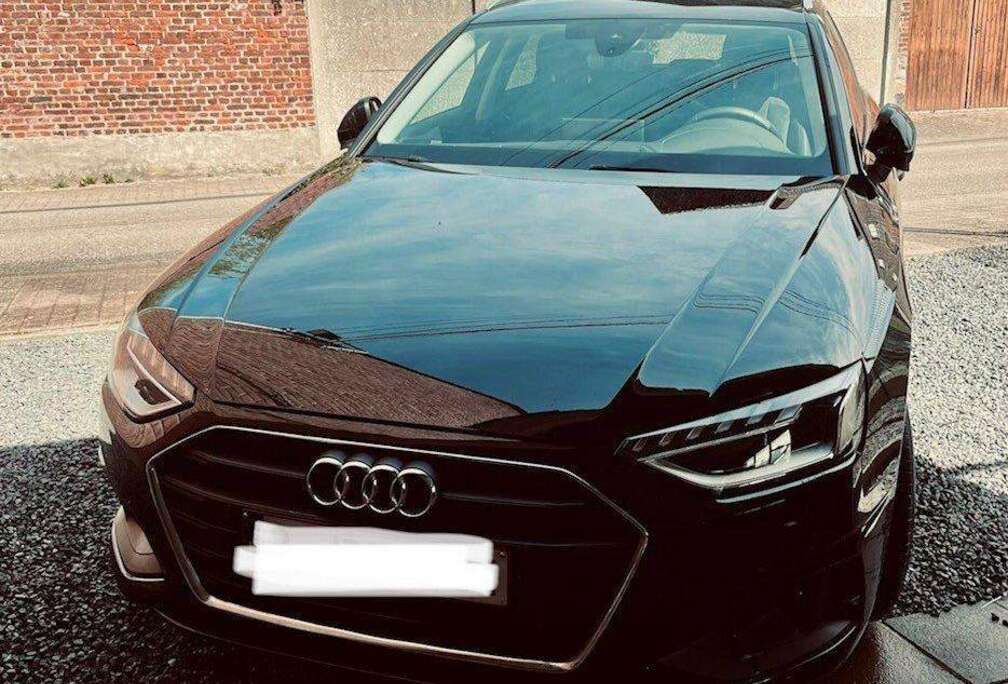 Audi A4 Avant 30 TDi Business Edition Attraction S tronic