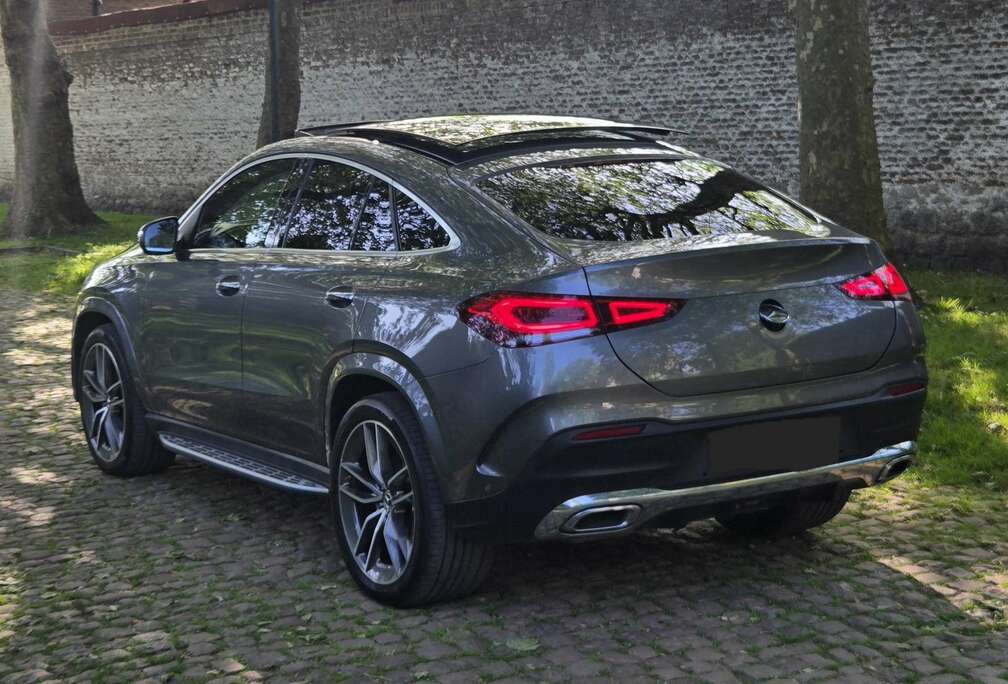 Mercedes-Benz Coupé d 4-Matic pack amg