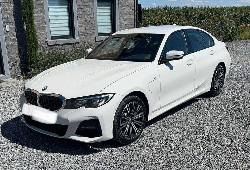 BMW 320e