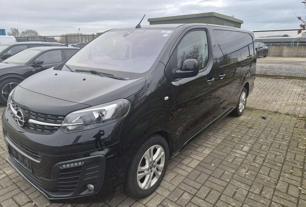 Opel Vivaro dubbel cabine L3