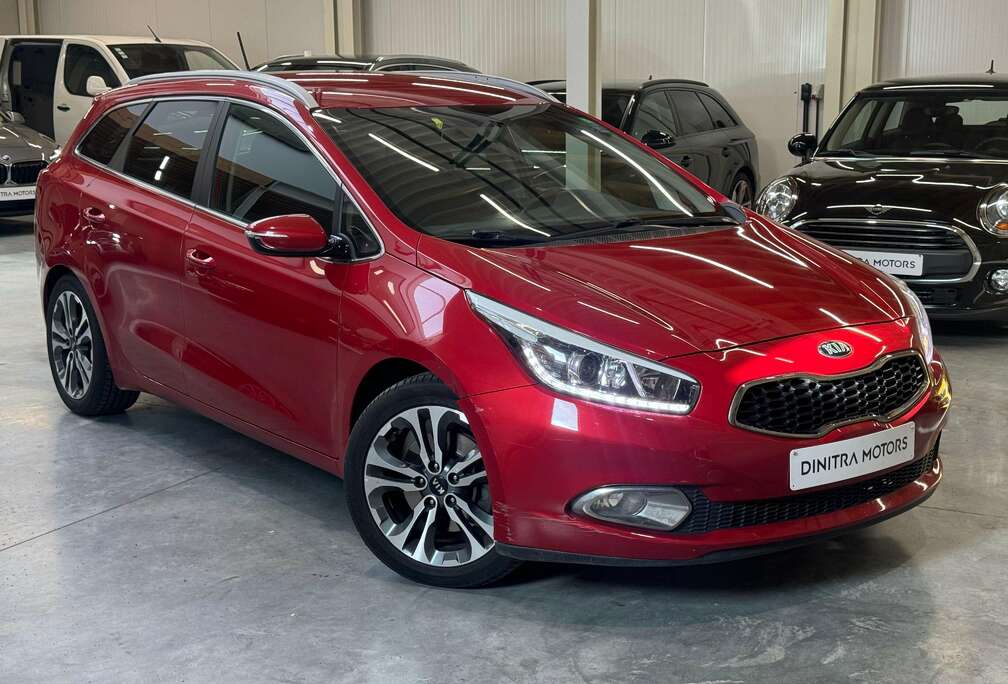 Kia Ceed 1.6 CRDi Automaat/Camera/Navi/Cruise