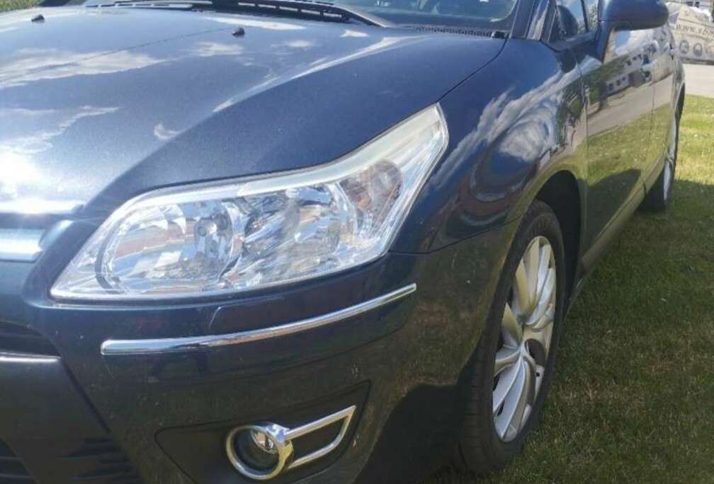 Citroen Citroën c4 16hdi 75000km (cause décès )