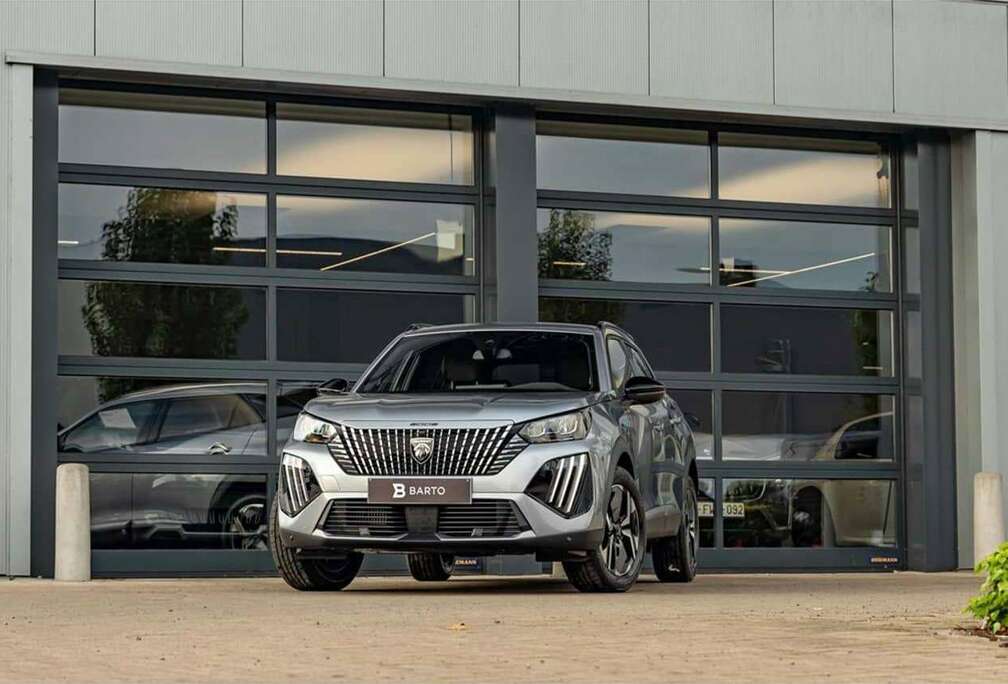 Peugeot 100 PK MT  Parkeers. v&a  Navi  Airco  Keyl...