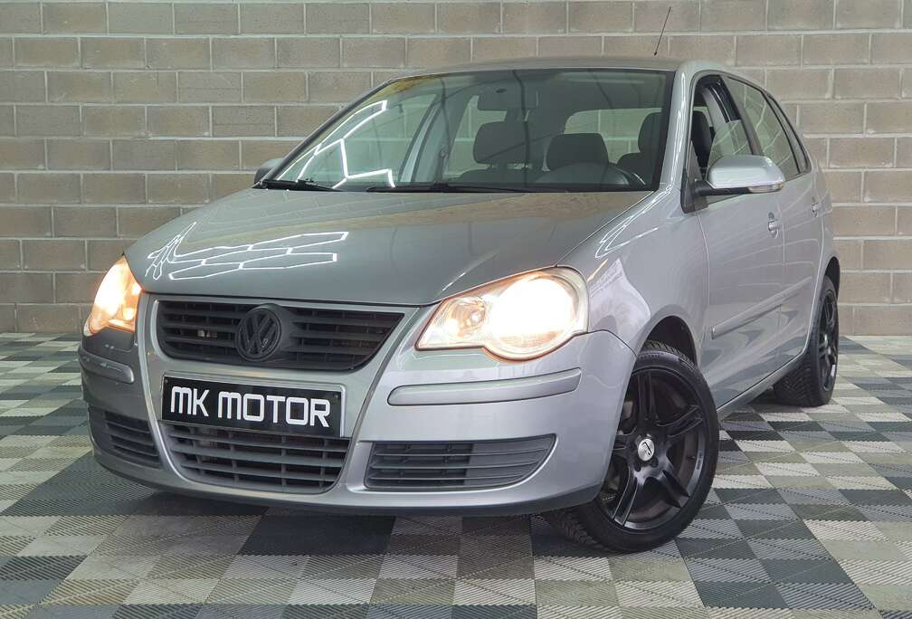 Volkswagen 1.2 ESSENCE 64CV - 5 PORTES - CRUISE - CLIM