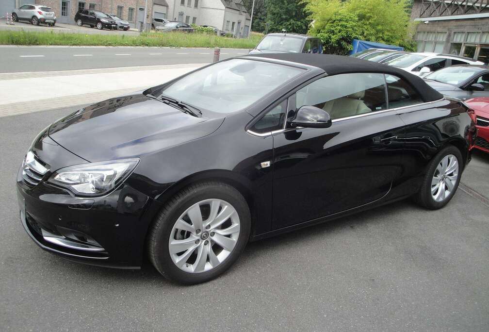 Opel Cascada 1.4 Turbo Cosmo S