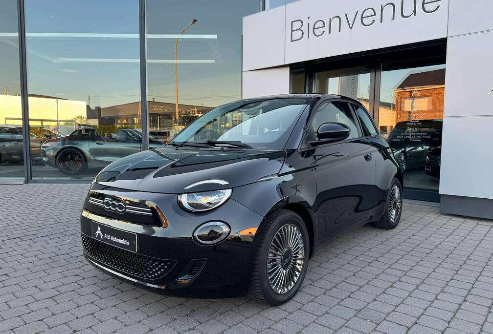 Fiat e-500 42 kWh *GARANTIE*CAMERA*GPS*LED*