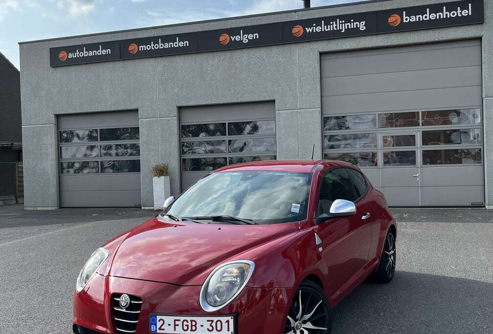 Alfa Romeo 1.4 Turbo QV Sabelt 101 Edition