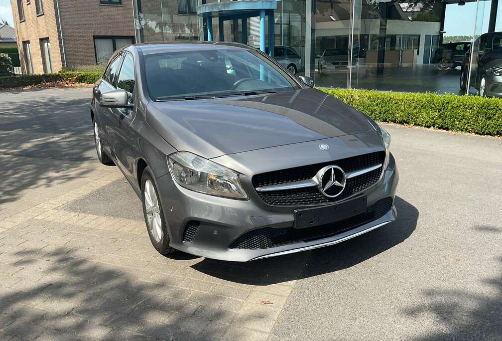 Mercedes-Benz A 160