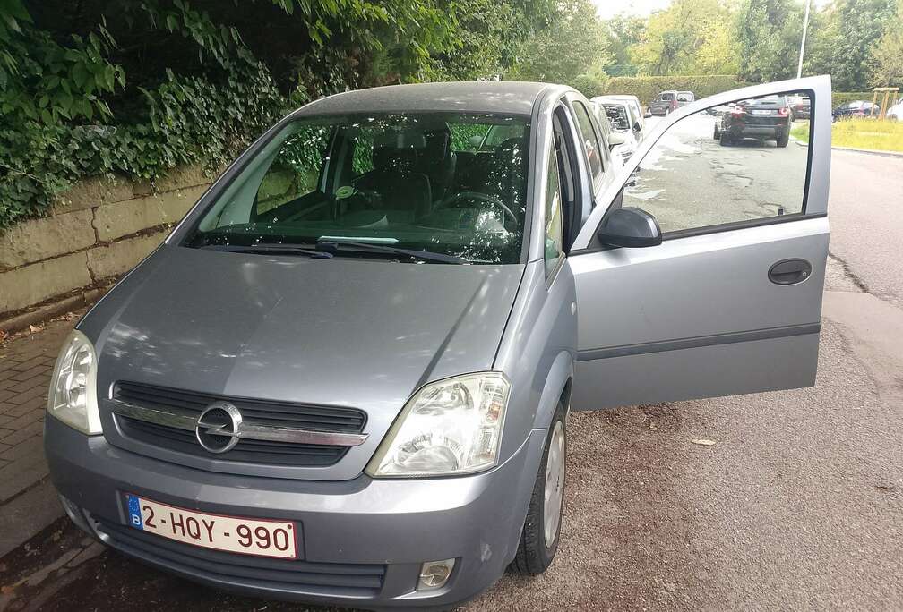 Opel 1.6 16V Edition