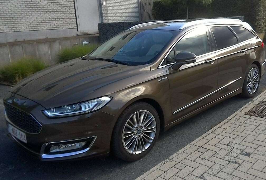 Ford Vignale powershift automaat - start/stop
