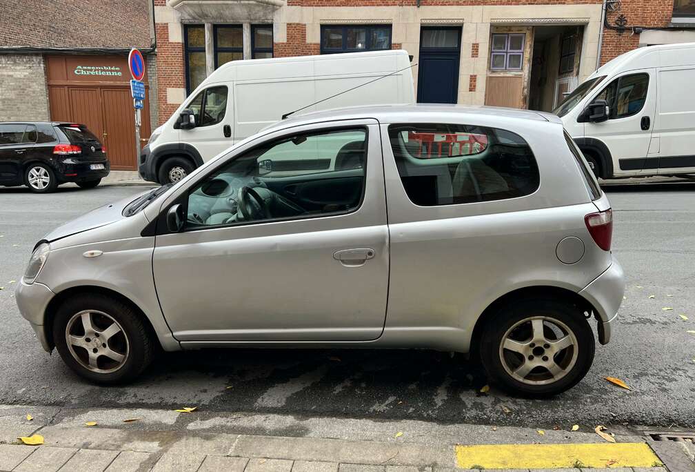 Toyota 1.0i 16v Linea Terra