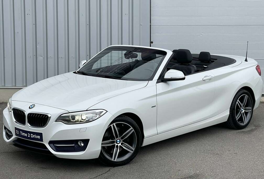 BMW Cabriolet 220iA Sport Line - 90.000 Km