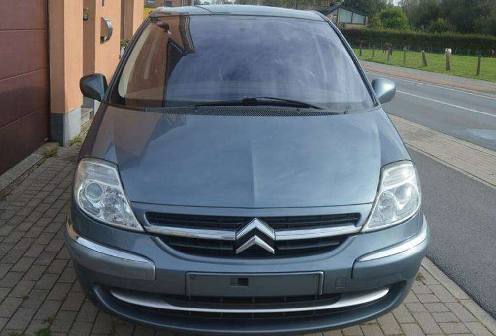 Citroen C8 2.0 HDi Attraction