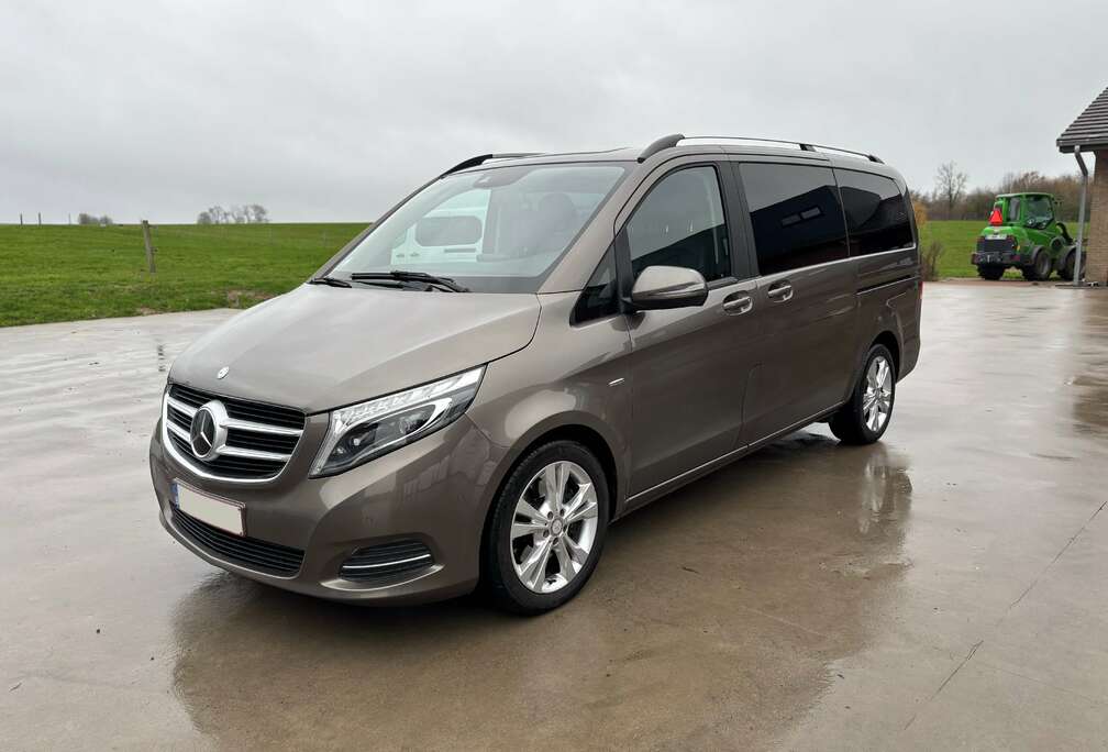 Mercedes-Benz V 250 (BlueTEC) d lang 4Matic 7G-TRONIC