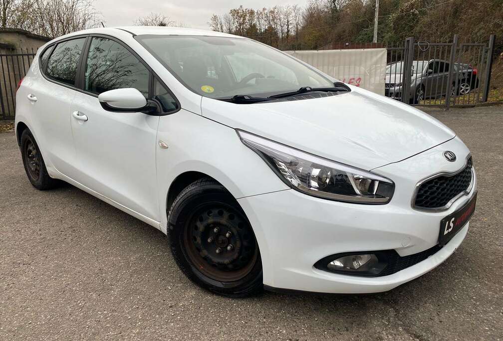 Kia Cee\'d 1.6 CRDi Easy