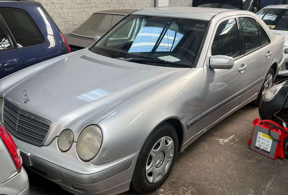 Mercedes-Benz E 220 CDI Elegance