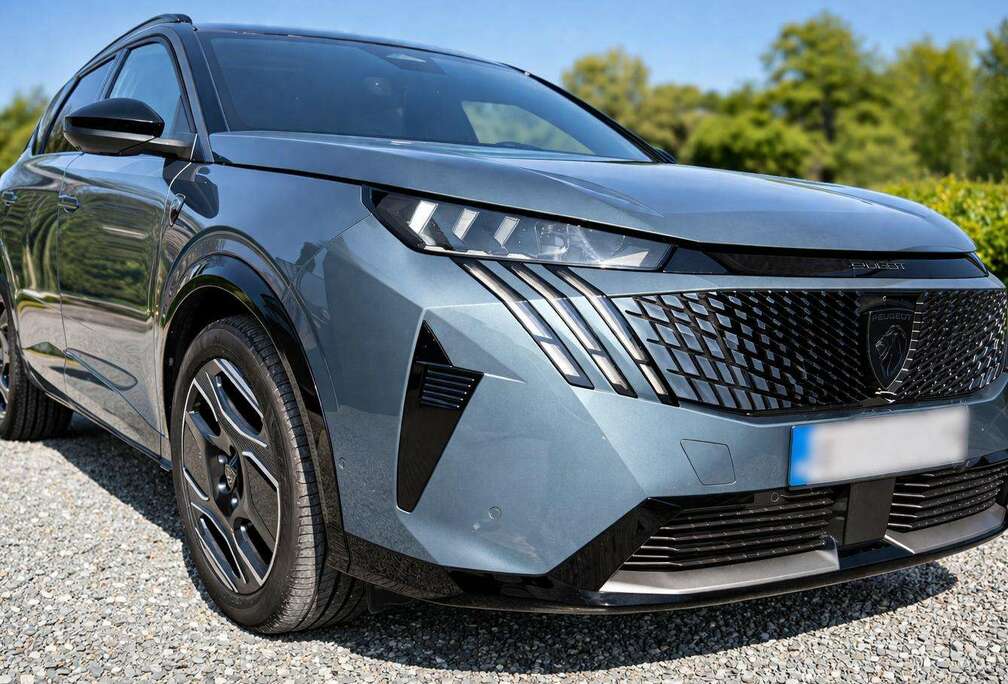 Peugeot Peugeot 5008 GT 7-Zit  11.000 KM  Full Option  Leder  Pano  Garantie 2032