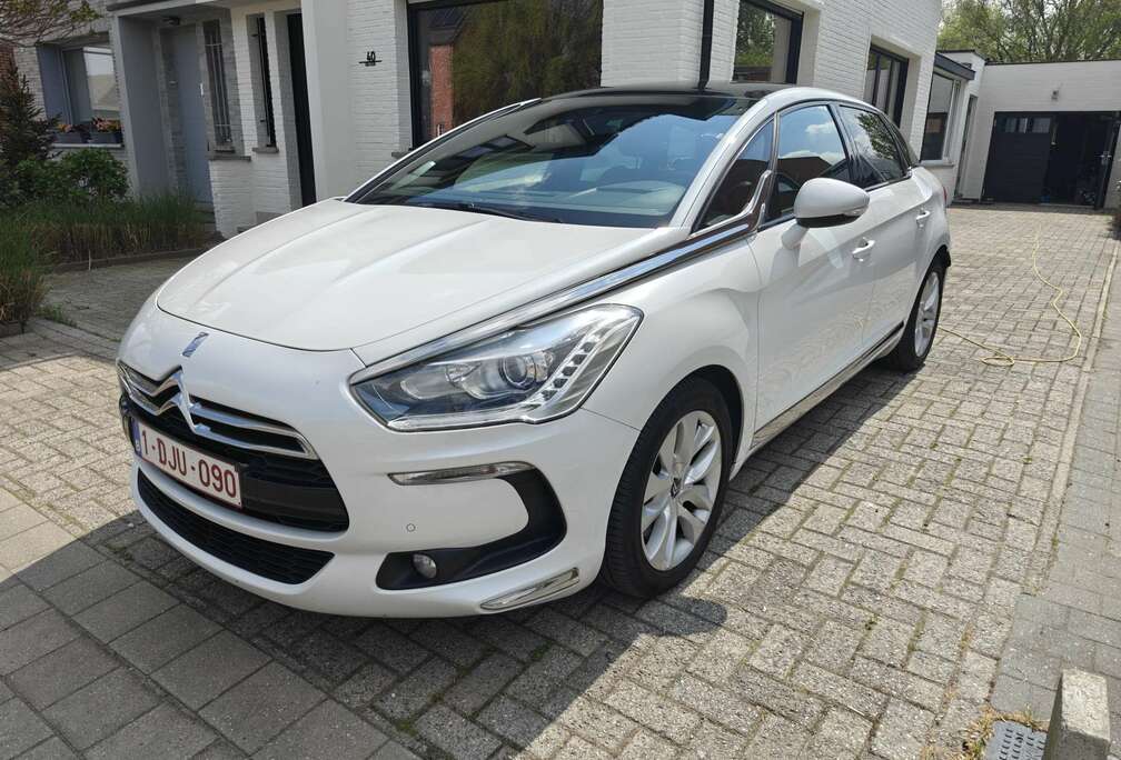 Citroen DS5 2.0 HDi So Chic