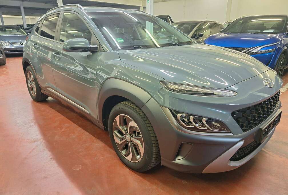 Hyundai Kona HEV 1.6 GDi Sky DCT
