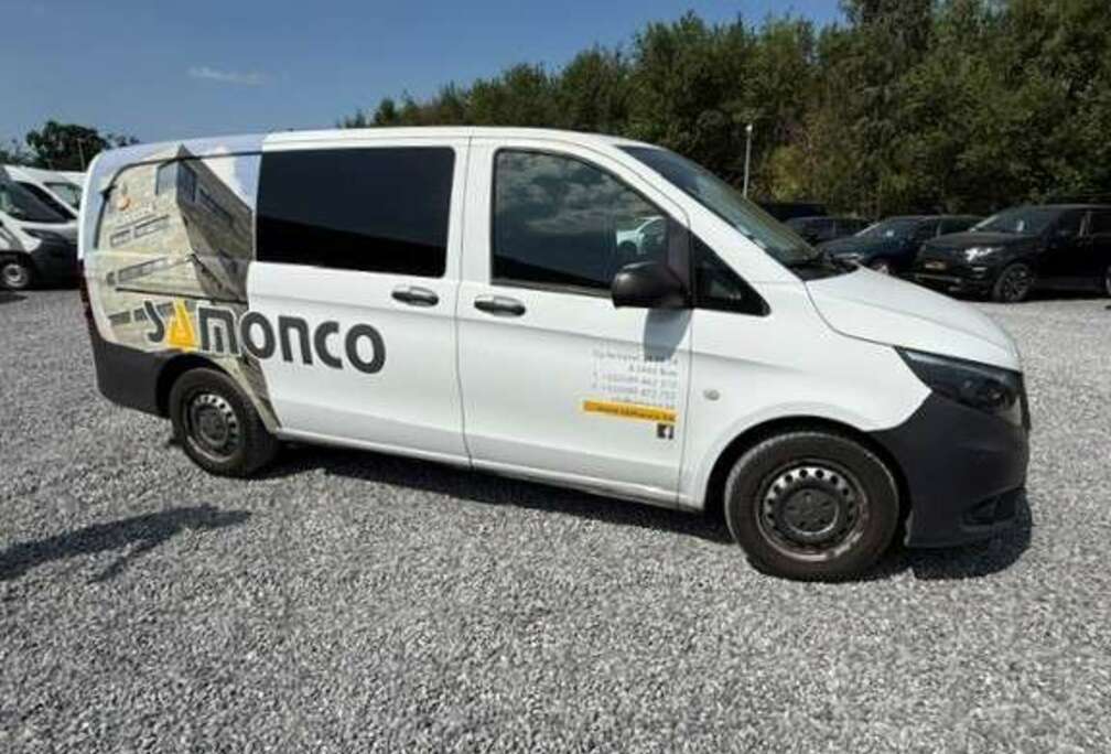 Mercedes-Benz 114 CDi Aut. / D. Cab / 5 pl. / € 7.990 netto / Navi / Airco