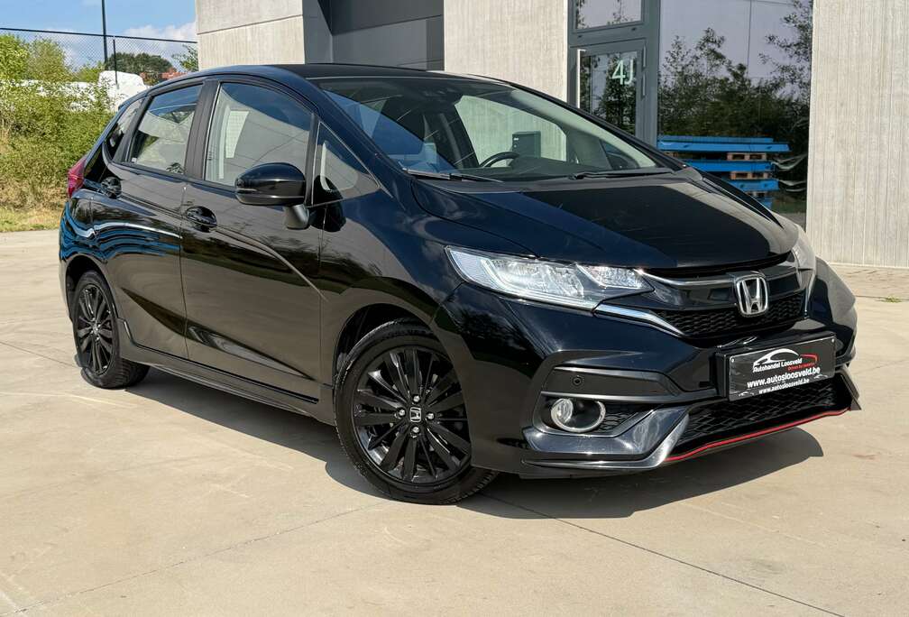 Honda 1.5i-VTEC Dynamic Euro 6d/ 130pk / AIRCO/ NAVI / GEKEURD