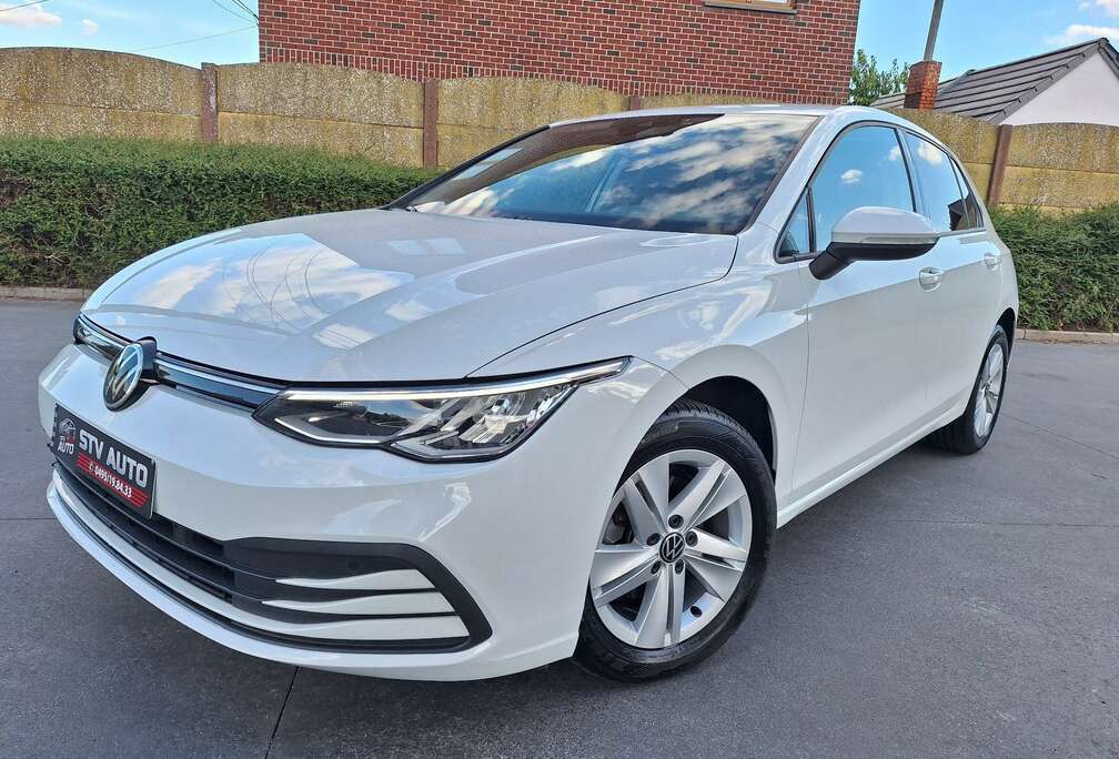 Volkswagen Golf 8 1.5 TSI ACT BM Trendline OPF (EU6.2)/NAVI/CARPLAY/CAPTEURS/12 MOIS GARANTIE