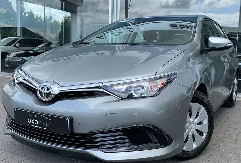 Toyota 1.3 VVT-i / Clim Auto / Bluetooth / PDC / GARANTIE