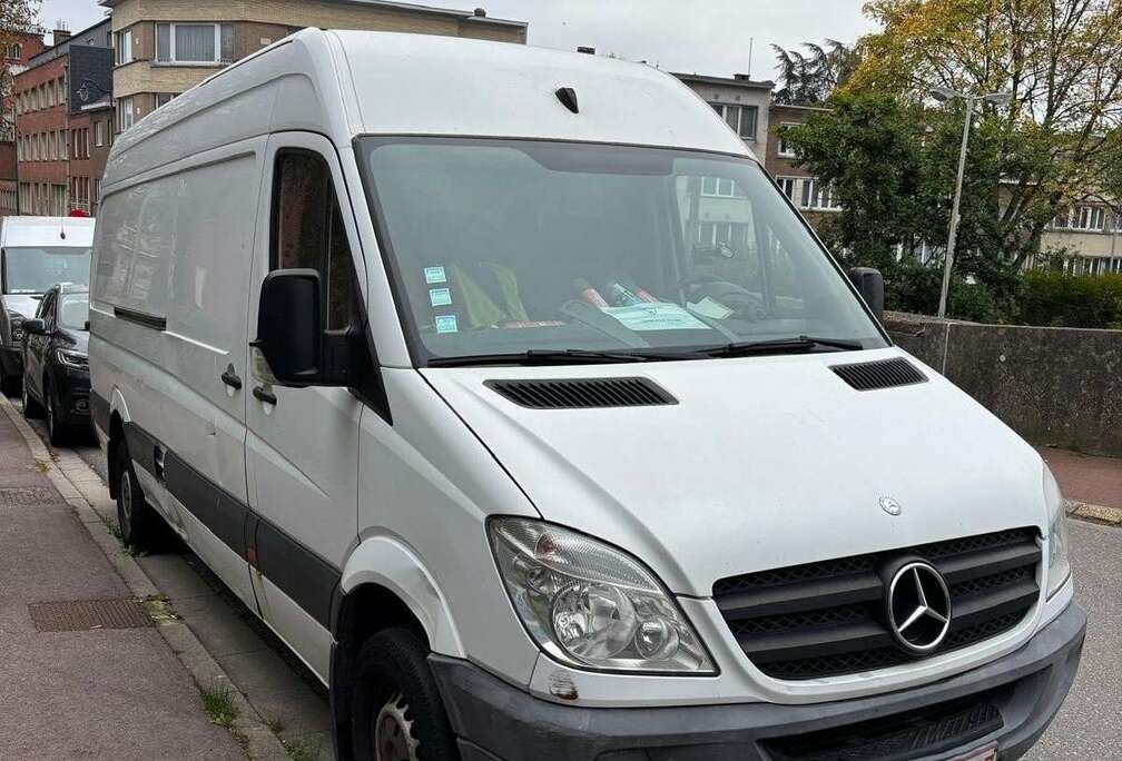 Mercedes-Benz L3H2