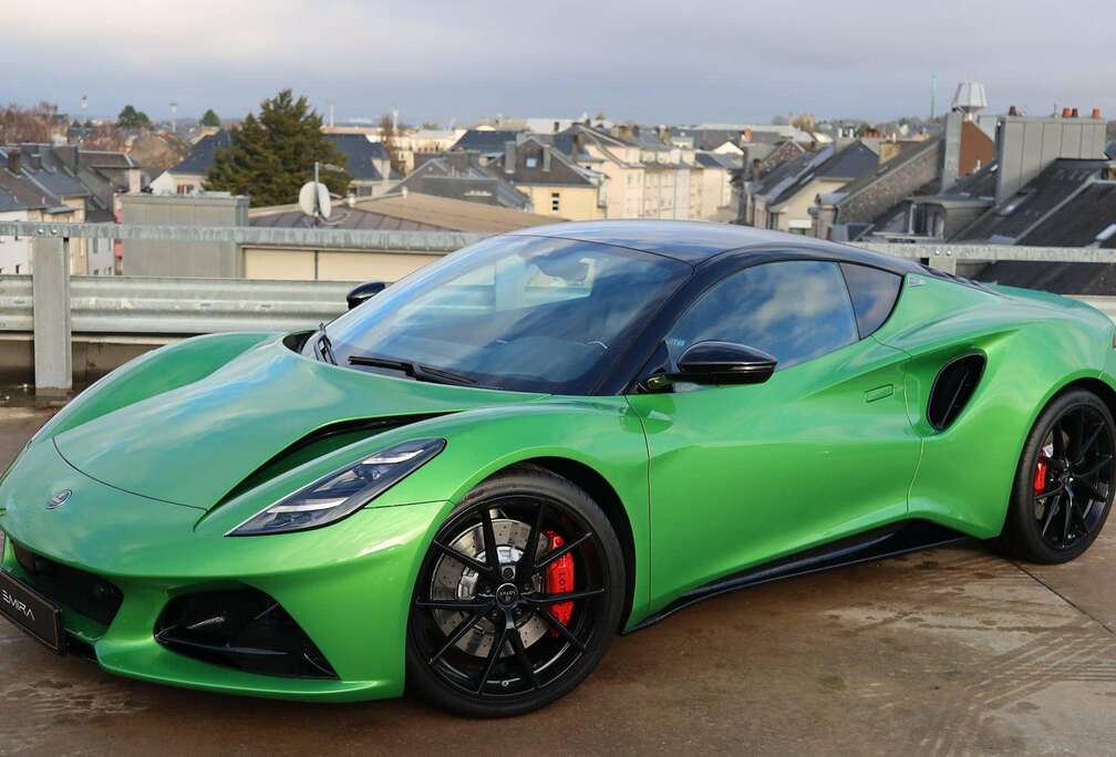 Lotus Emira Turbo SE