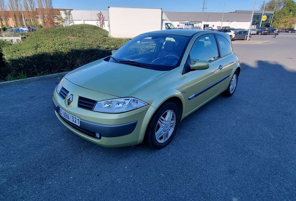 Renault 1.6i 16v Dynamique Luxe