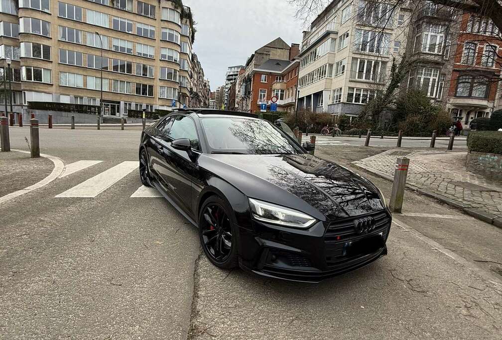 Audi Coupe 3.0 TFSI quattro tiptronic