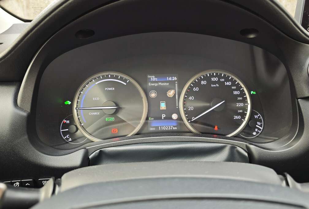 Lexus NX 300h 2.5i AWD Executive Line E-CVT (EU6.2)