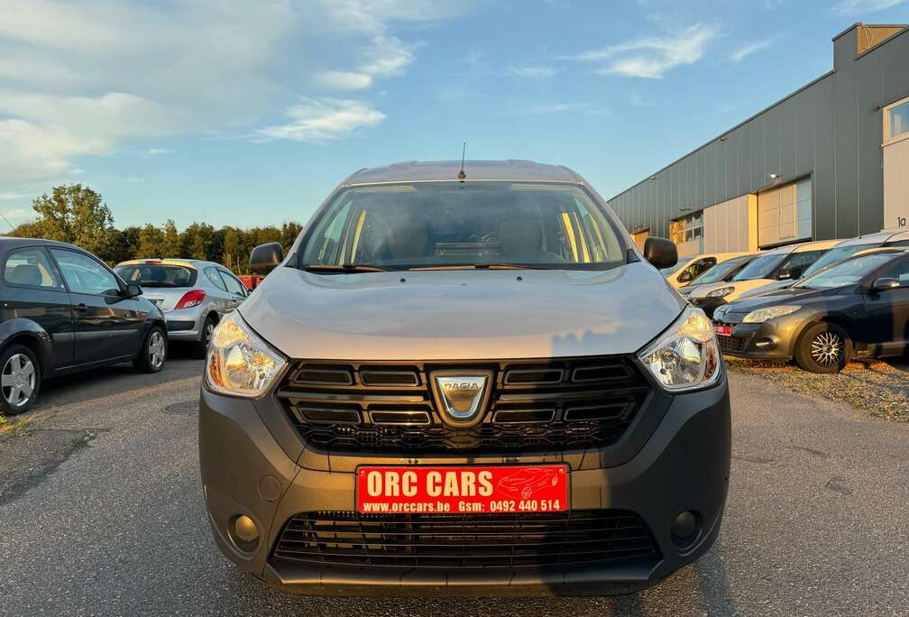 Dacia 1.5 dci NAVI / AIRCO / LICHTEVRACHT GARANTIE