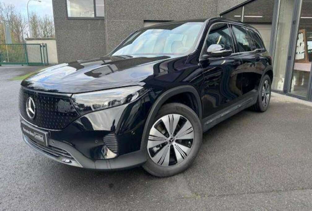 Mercedes-Benz 4MATIC Luxury Line