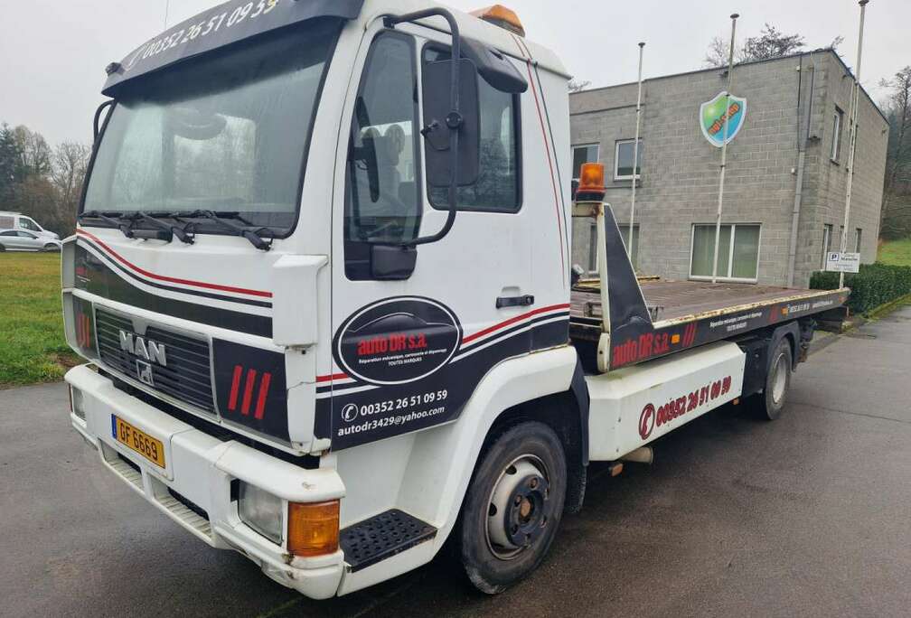 ETGE 9.224 Dépanneuse Auto